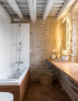 Baños-rusticos-casa-pueblo-Tono-Bagno-1-1000x500